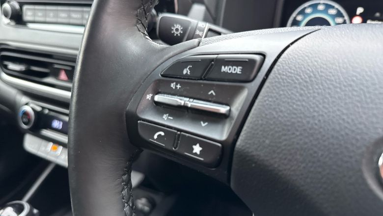 Hyundai KONA 1.6 GDi Hybrid Premium 5dr DCT Hybrid Hatchback